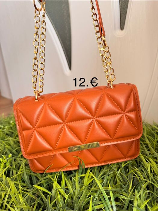 Чанти на топ цени