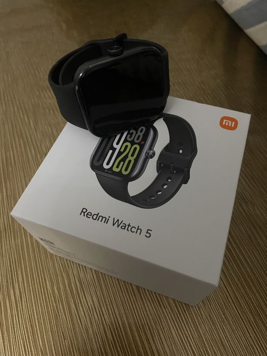 Продам смарт часы Redmi watch 5
