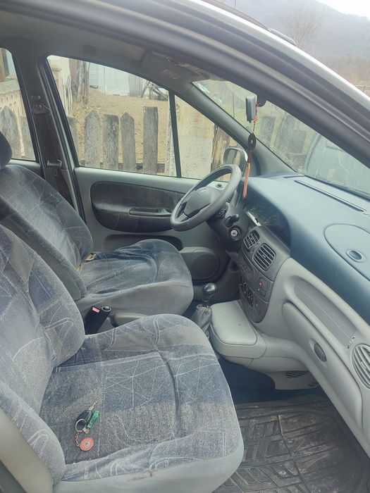 Renault Megane Scenic