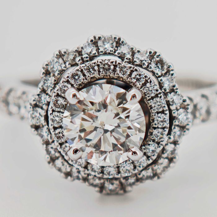 Inel aur Vera Wang cu diamante 1,45ct