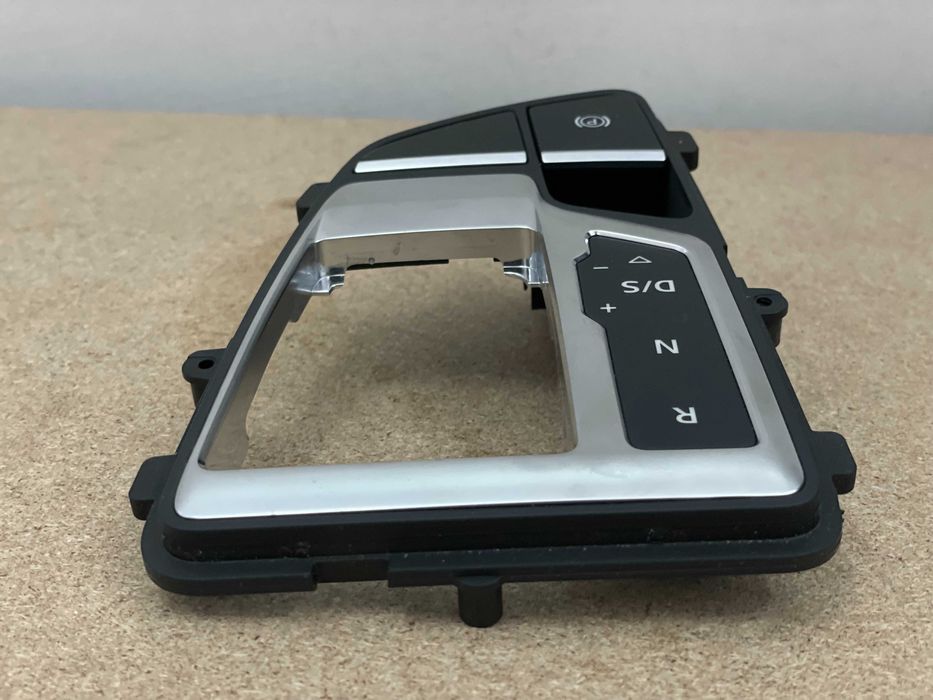 Селектор за предавки AUDI Q7 4M