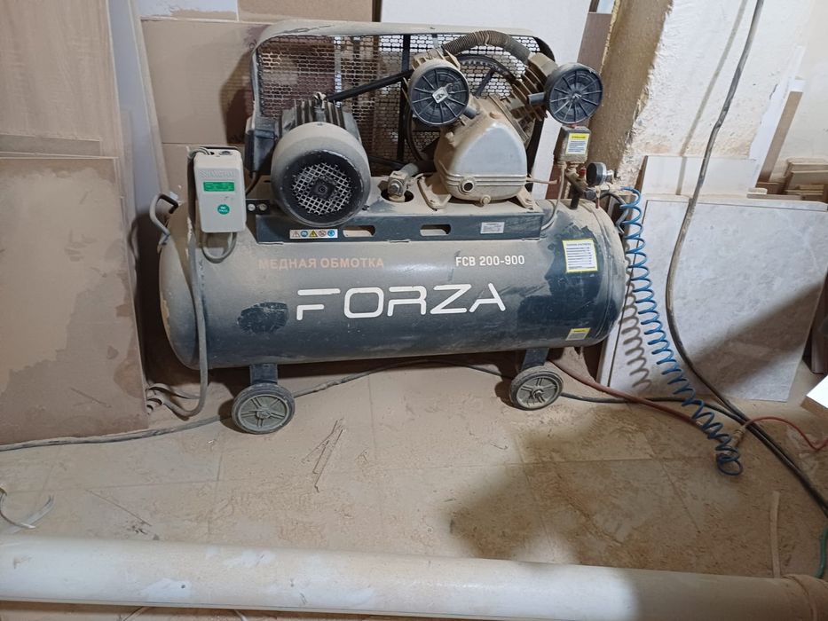 Продам компрессор