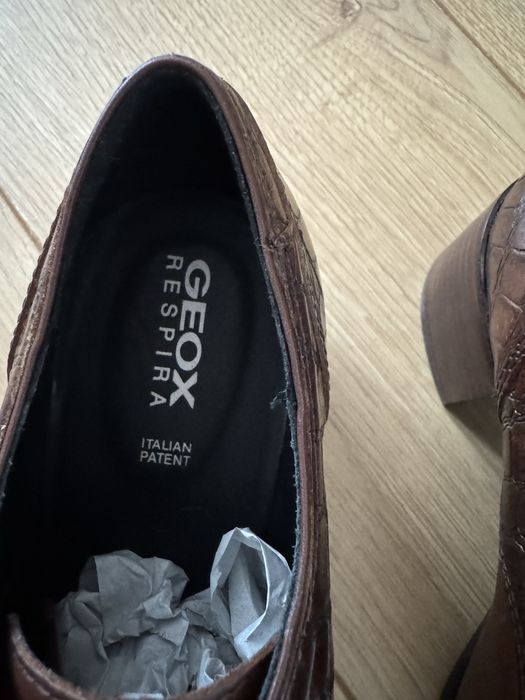 Кожени обувки GEOX, естествена кожа, номер 37 и 38