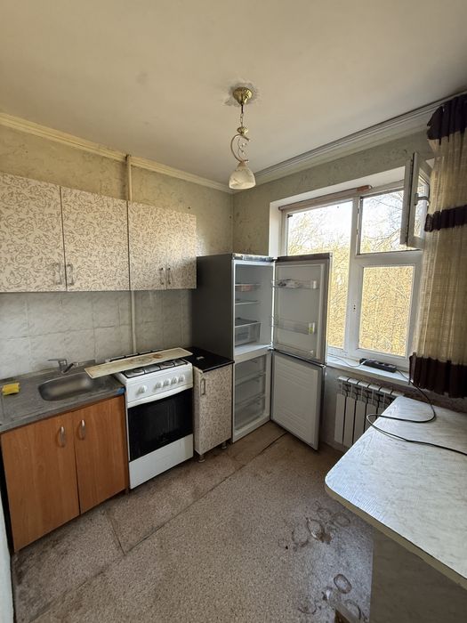 Продается 2ком в 3мкр не угловая