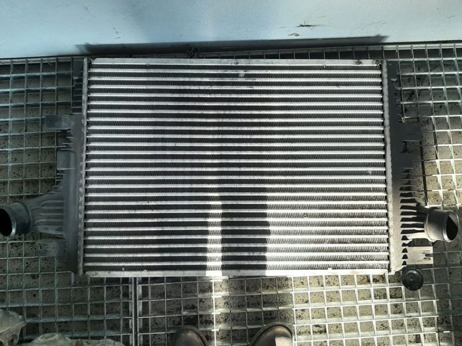 radiator intercooler 1.9 jtd  alfa romeo 159 50507299