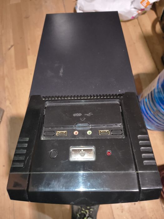 Геймърски компютър 1050ti  Gigabyte