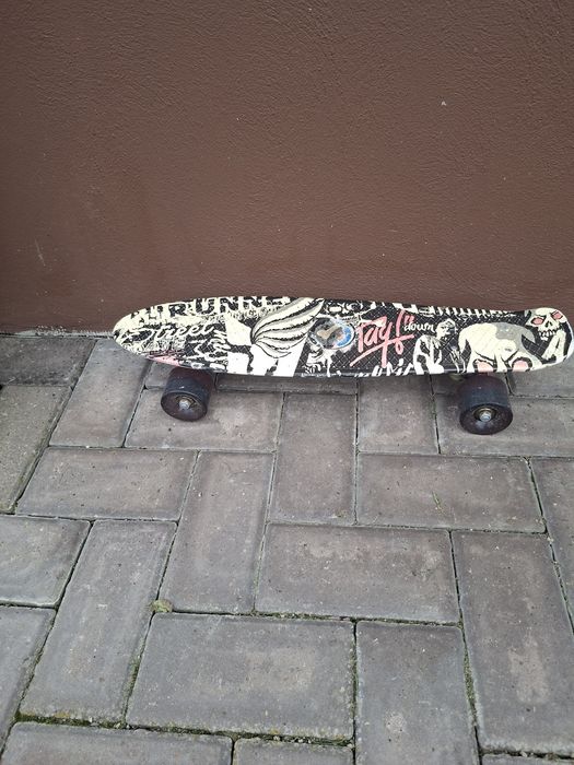 Vand skate board sau penny board