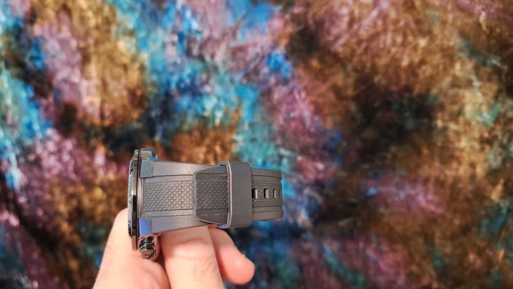 Часовник Casio Edifice EF-552PB-1A2VEF