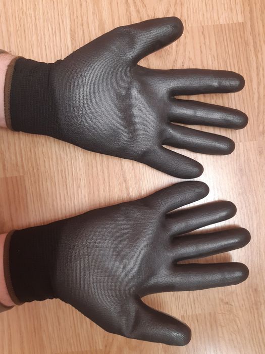 Mănuși de lucru.