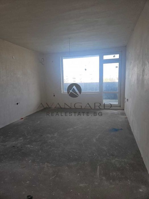 Продава се Тристаен апартамент в Пловдив, Тракия - 99 кв.м за 1433 €/кв.м - Снимка #1