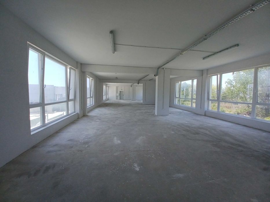 Продава се Промишлена сграда в Варна, Западна промишлена зона - 325 кв.м за 924 €/кв.м - Снимка #6