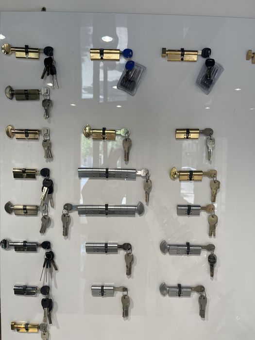 Замки для межкомнатных дверей магнитные механизм замок железных дверей