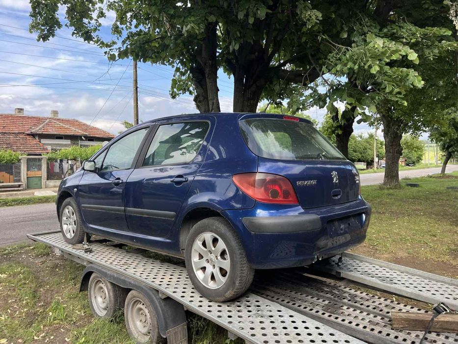 Peugeot 307 2.0HDI 90hp само на части