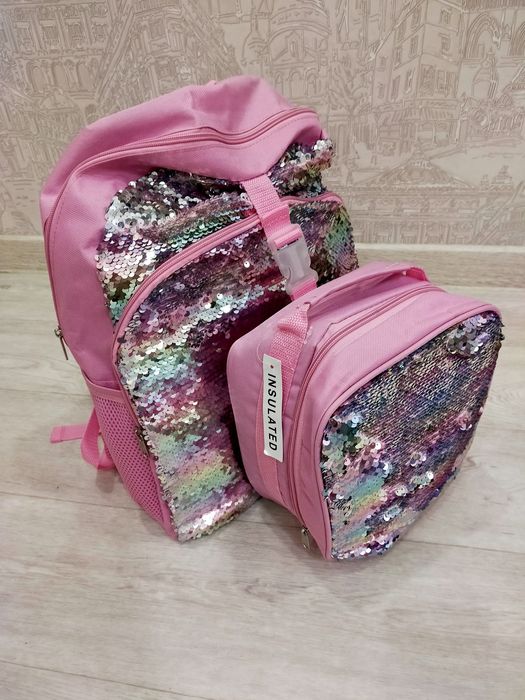 Продам рюкзак для девочки