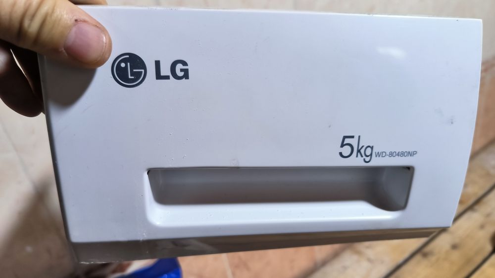 Продам запчасти на стиральную машину LG