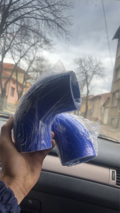 интеркулер  550*230*65-2,5(63mm вход изход