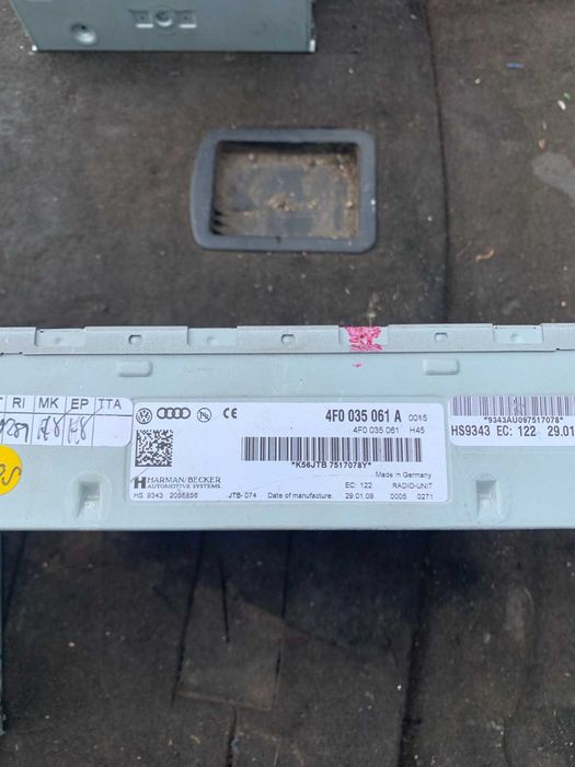 Радио тунер модул AUDI A4 A5 A6 A7 А7 Q3 Q5 4F0035061