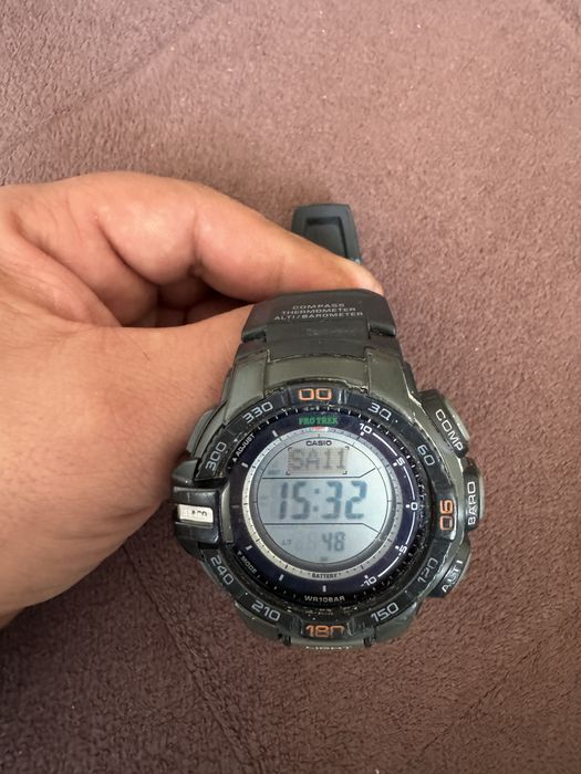 Ceas Casio protrek