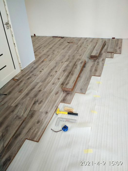 Установка ламината, таркета .