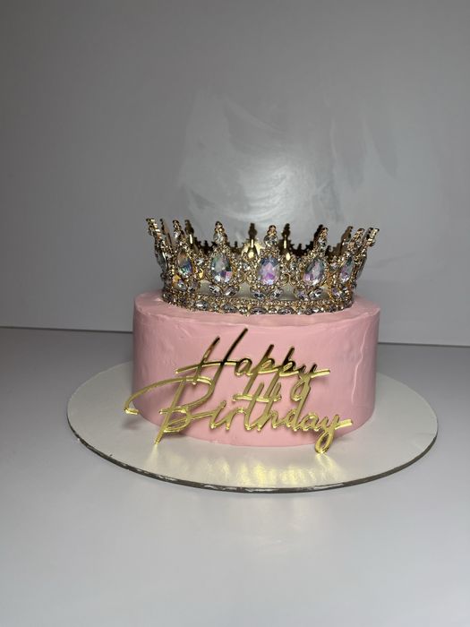 Торт с короной  , торт уау эффекты