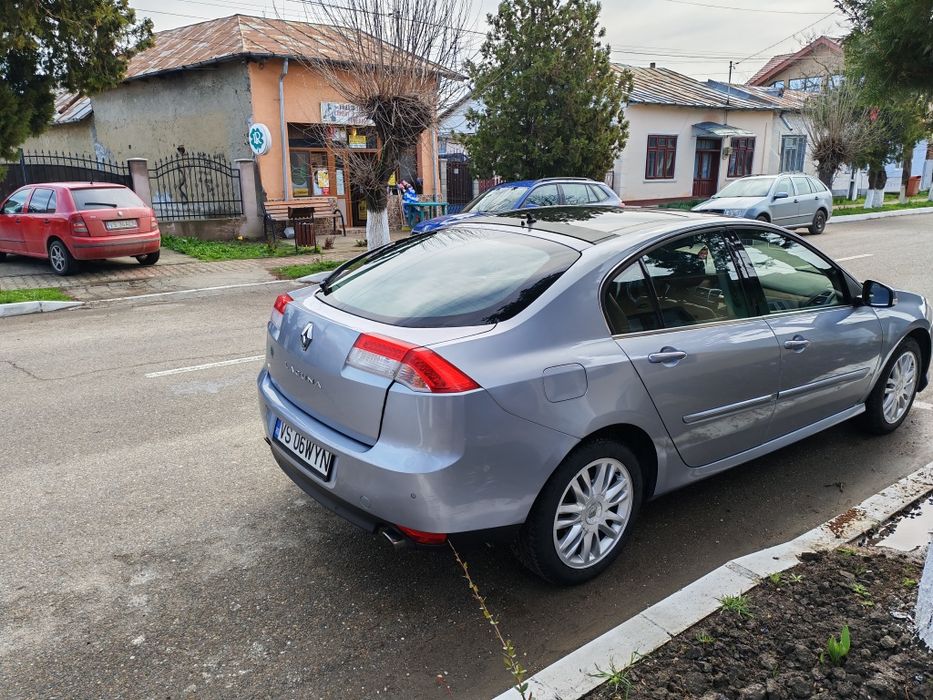 De vânzare Renault Laguna 3 initiale