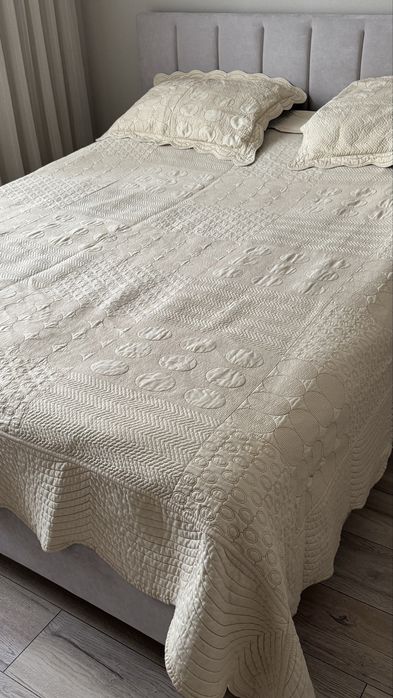 Покрывало на кровать