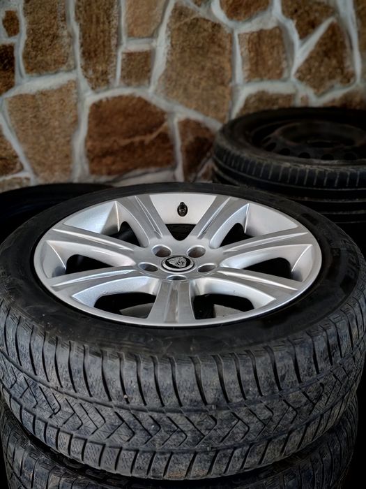 Продавам лети джанти 18-ки,5х108 от Jaguar XF със зимни гуми Pirelli