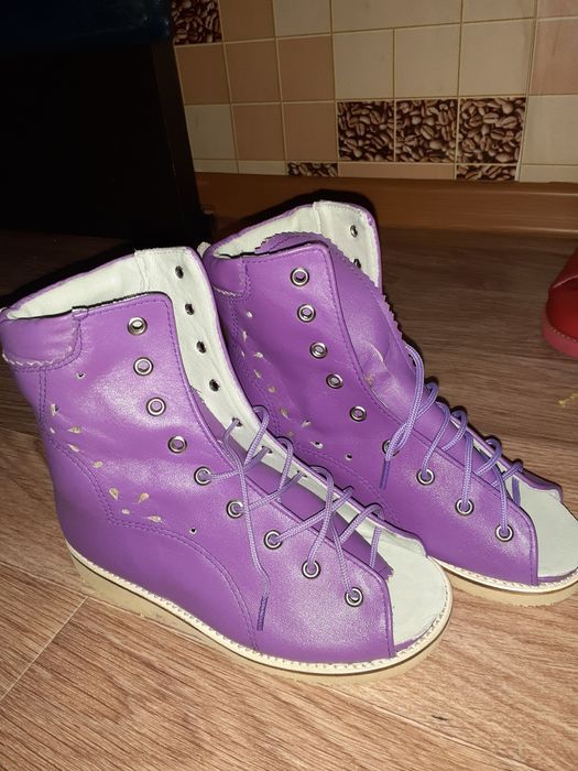 Продам детскую ортопед.обувь