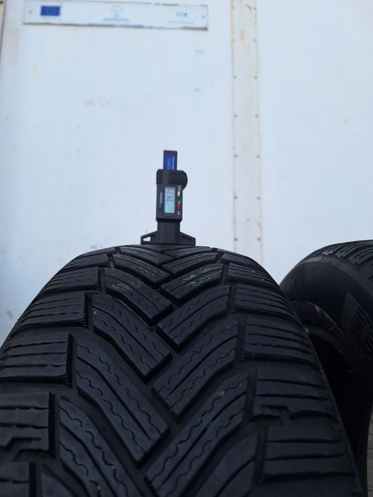 7.4 mm! 205 55 16 Michelin alpin 6