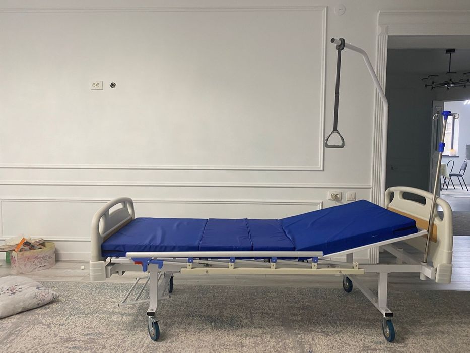 Кроват медицинский