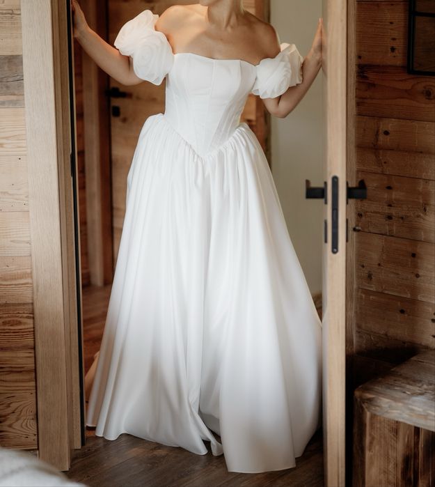 Rochie mireasa- relizara pe comanda