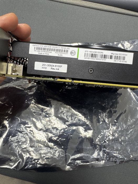 Placă Video NVIDIA GeForce GTX 1650 4GB GDDR5 – Nouă / Neutilizată