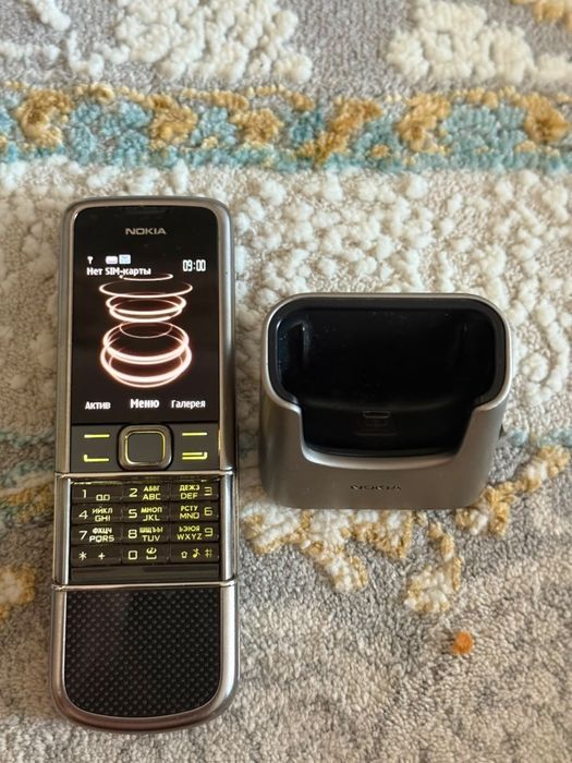 Продаю Nokia 8800 Carbon Arte