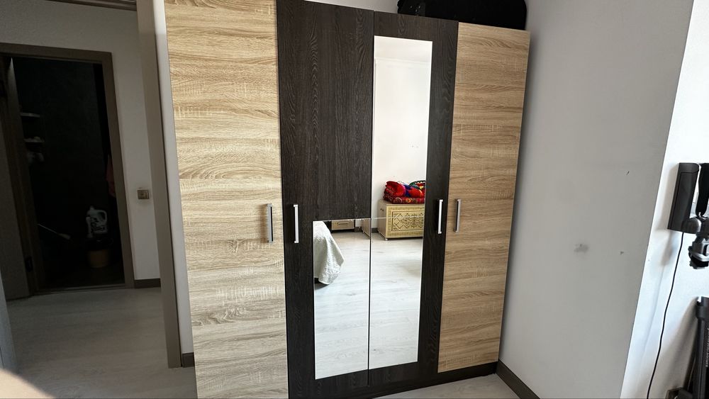 Продам спальный гарнитур