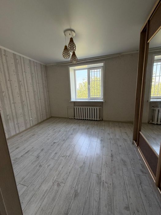 Продам 2 х ком Новая. Гор Парк