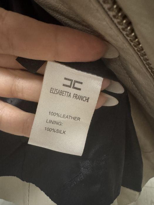 Продам куртку Elisabetta Franchi оригинал кожа