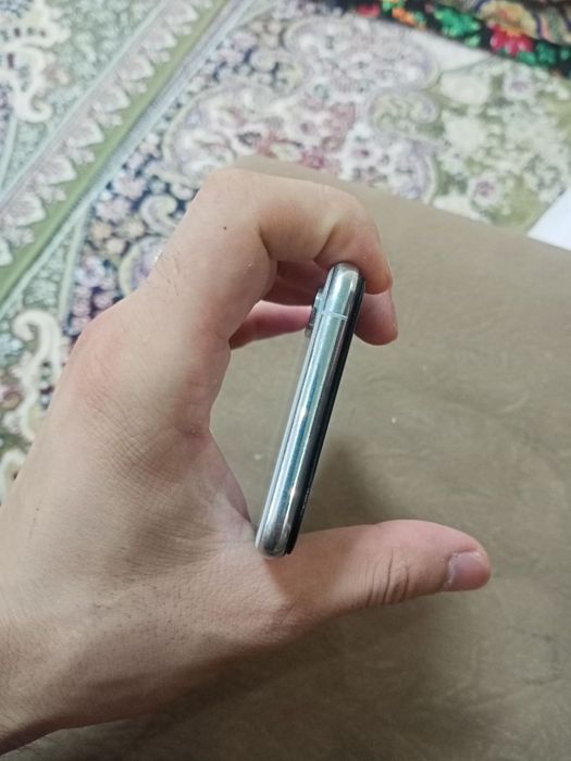 Iphone XS ideal holatda