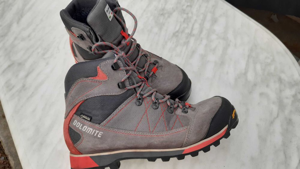 Salewa Lowa Salomon Scarpa  ghete sport/trekking