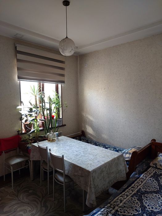 Mirzo ulug'bek, Sayram ko'chasi, hovli Мирзо улугбек,2 etaj uy srochna