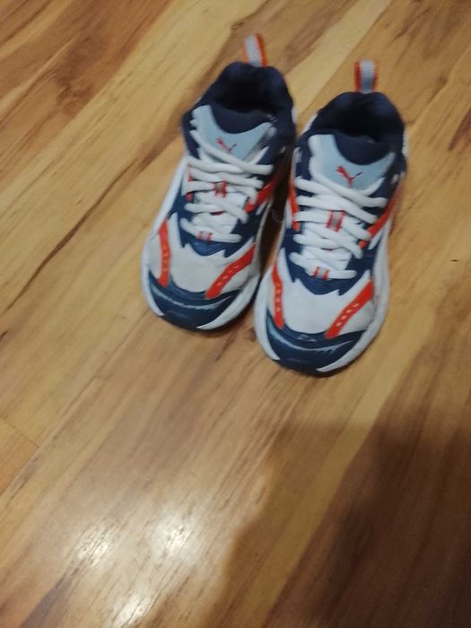 Маратонки 35 ,5 номер