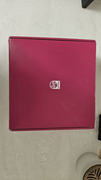 Epilator Philips Lumea BRI947