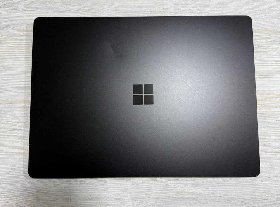 Microsoft Surface Laptop 5 Black 13.5" 2K Сенсор i5 1245U  16GB/512GB