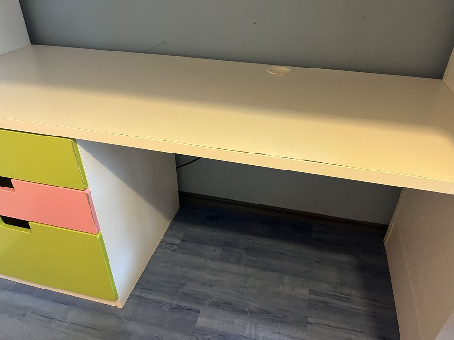 Легло с бюро Икеа