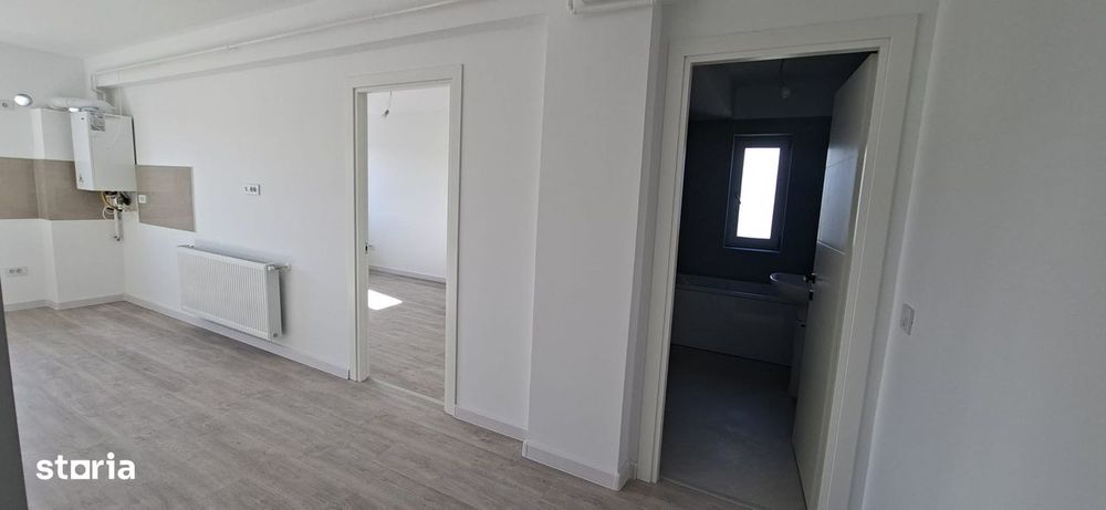 Apartament doua camere, intabulat, langa statia de autobuz, Visoianu
