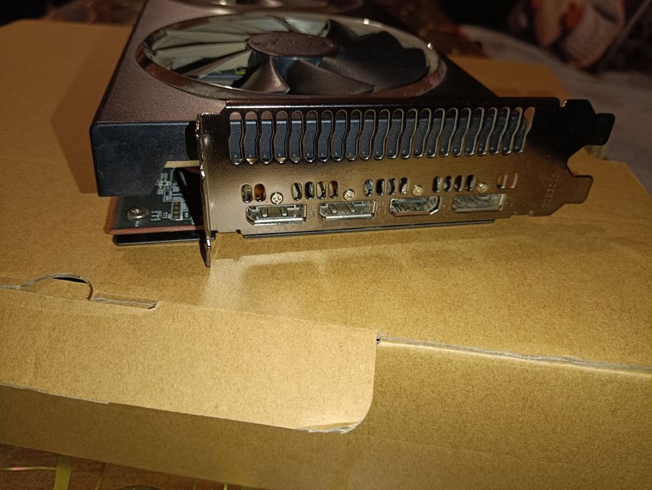 PowerColor 5700XT Red Dragon