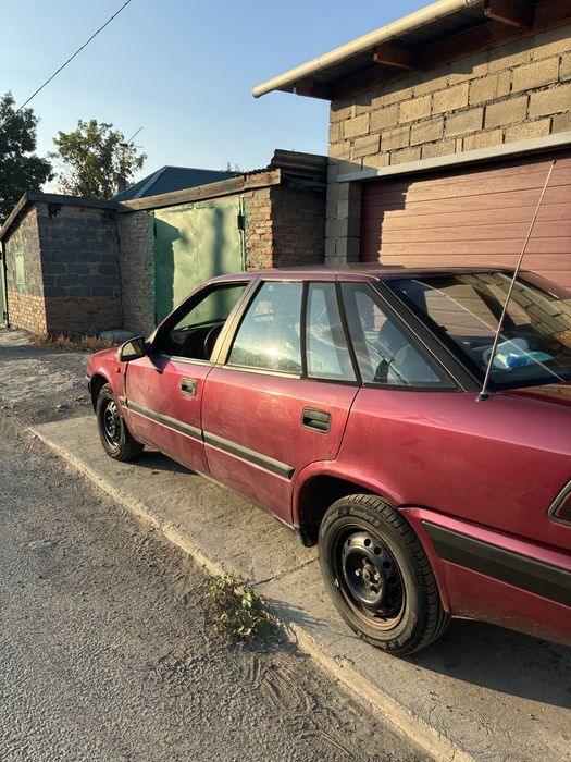 Машина Daewoo Espero 2л