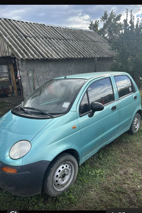 Vand sau  dezmembrez   Matiz