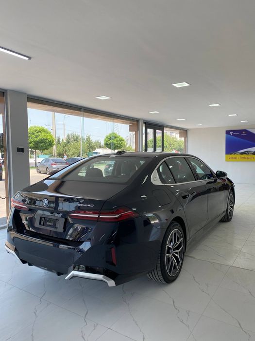 Bmw i5 40 LM SPORT