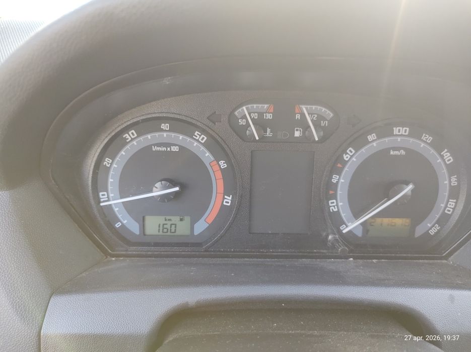VÎND SCODA FABIA  stare foarte buna