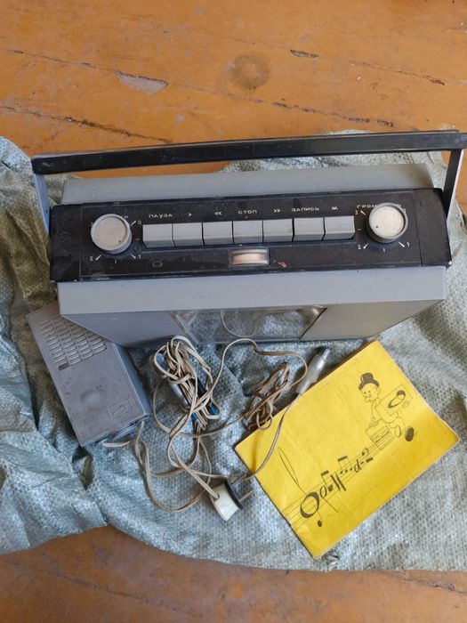 Ретро. Антиквариат. Первый портативный магнитофон СССР 1969г. ОРБИТА2